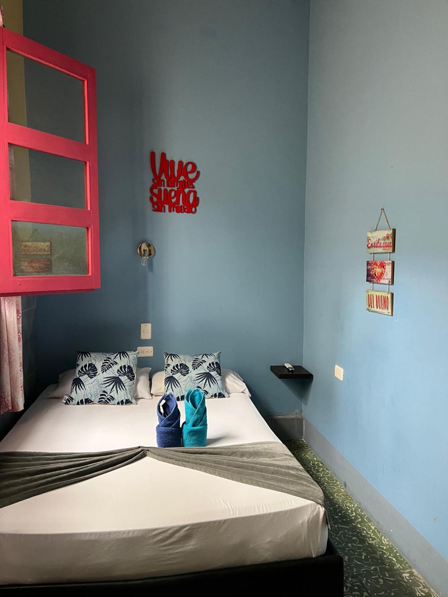 La Viduka Hostel Cartagena Exteriör bild